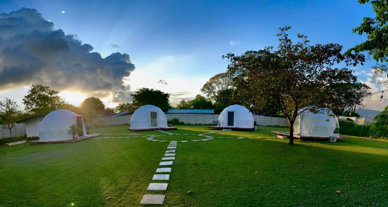 אוביטה Yubarta Lodge מראה חיצוני תמונה